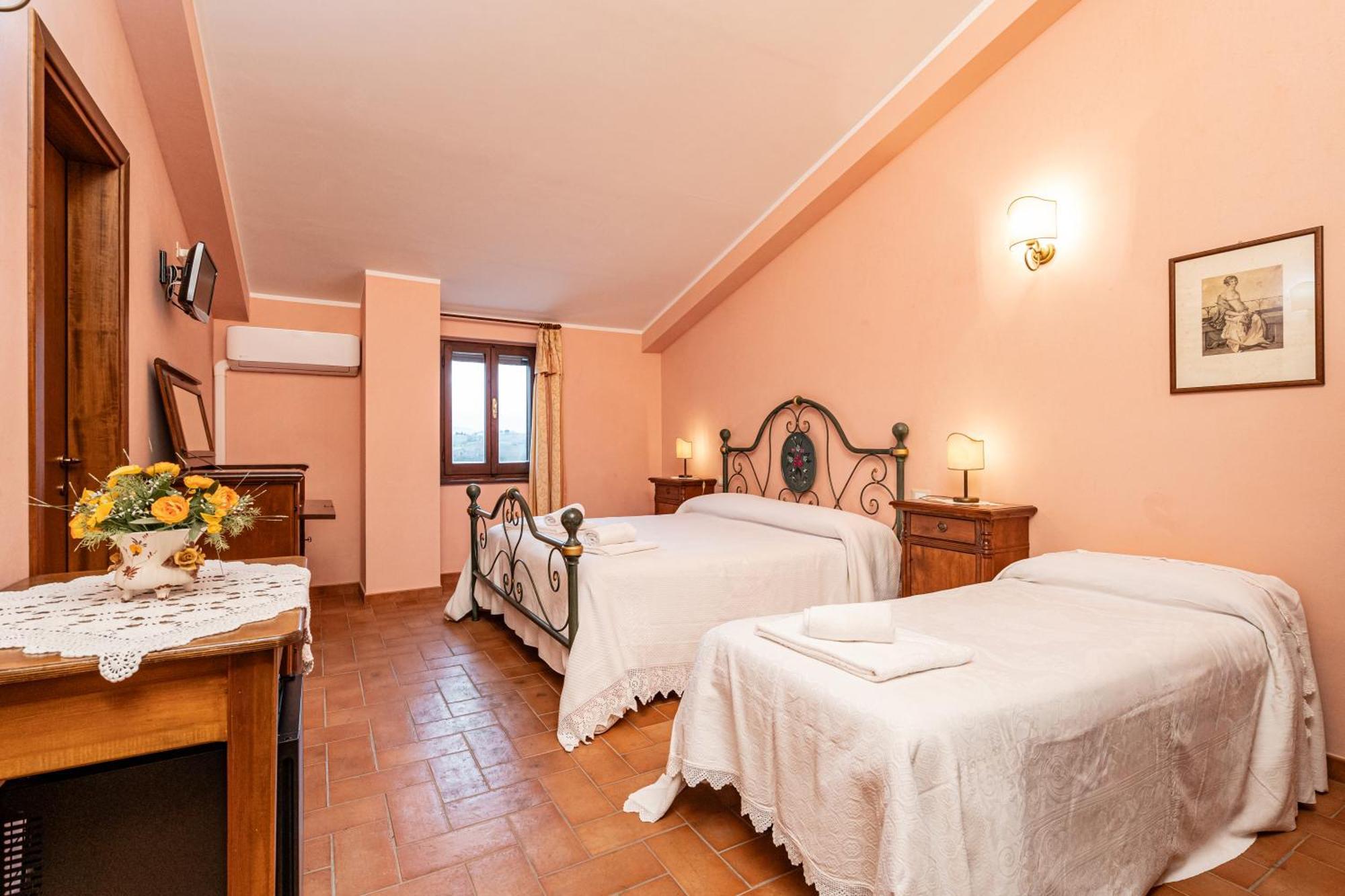 הוילה טודי Il Borghetto מראה חיצוני תמונה