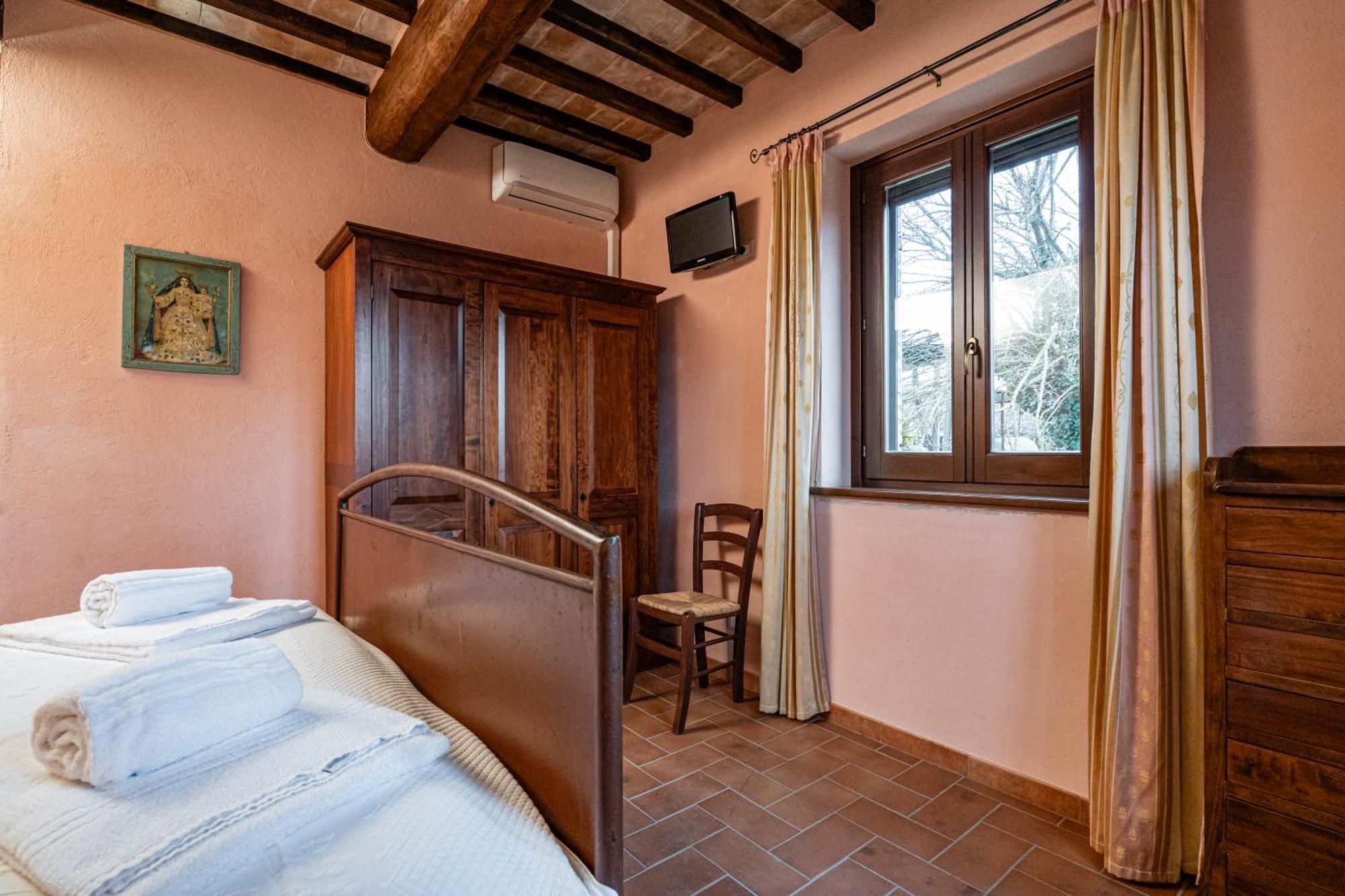 הוילה טודי Il Borghetto מראה חיצוני תמונה